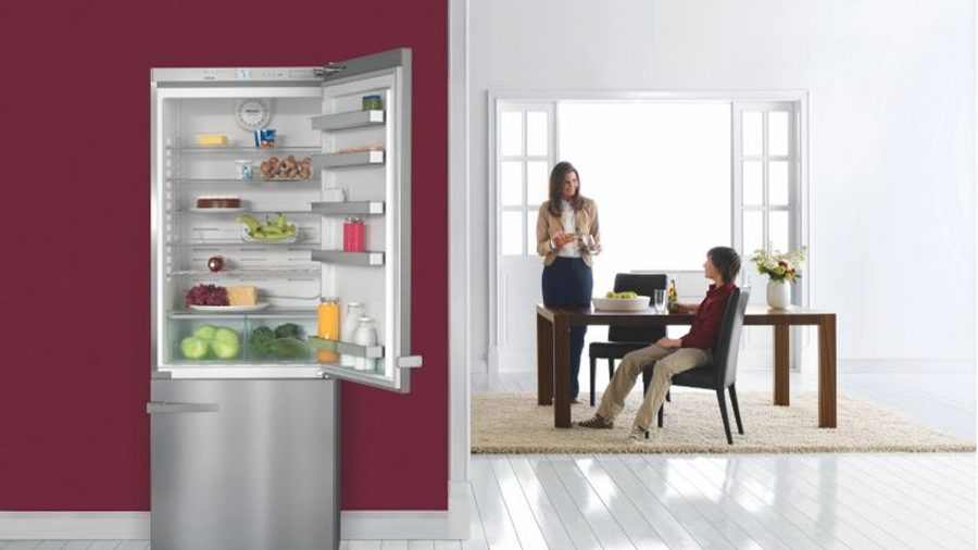 Le réfrigérateur/congélateur posable KFN 15943 D edt/cs de Miele