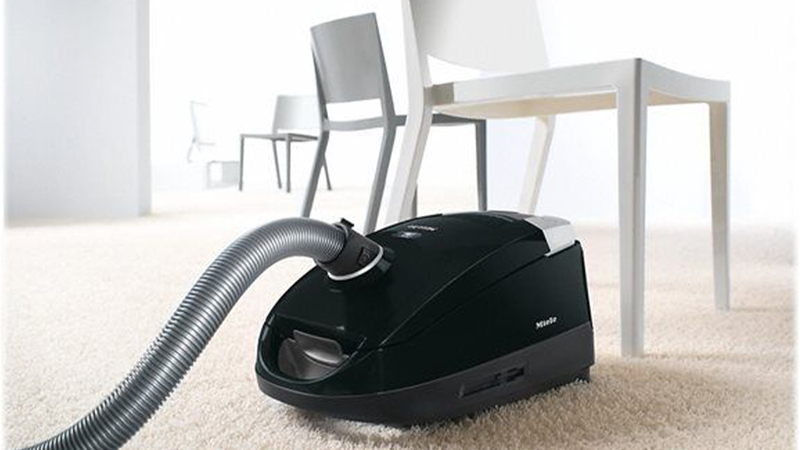 L’aspirateur compact C2 Hard Floor EcoLine SDRP4 Miele