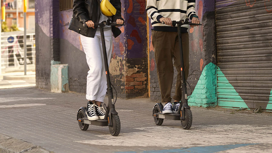 La trottinette électrique Xiaomi Essential FR Mi Electric scooter