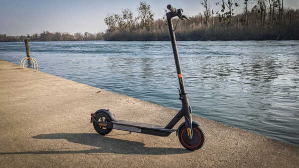 Trottinette Xiaomi Pro2 FR Mi Electric Scooter