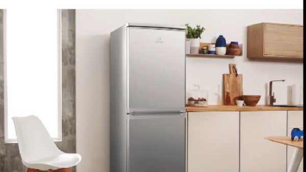Réfrigérateur congélateur CAA 55 NX 1 Indesit