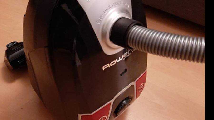 Aspirateur Silence Force RO6859EA Rowenta