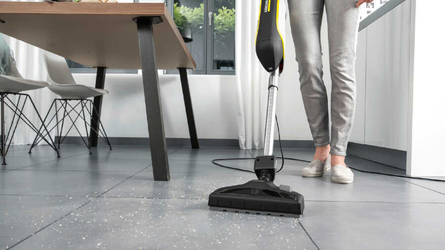 Aspirateur balai Kärcher VC 5 Premium blanc 1.349-200.0