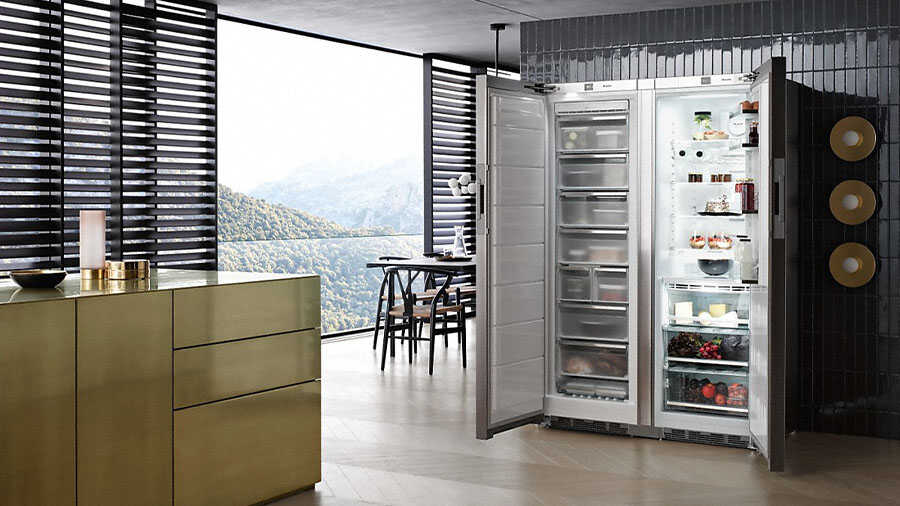 Le congélateur posable FNS 28463 E ed/cs de Miele 
