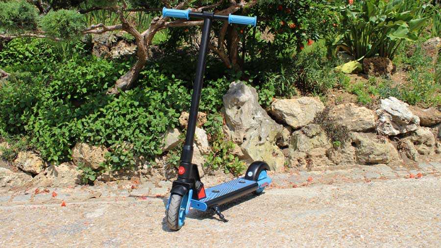 La trottinette électrique enfant Wispeed T650 Bleu – 6 '' – 150 W 24 V